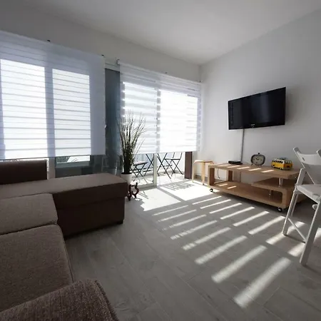 Duplex 1 *